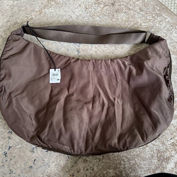 NEW ALO Yoga Om The Go Gym Sling Bag Espresso - Picture 3 of 6